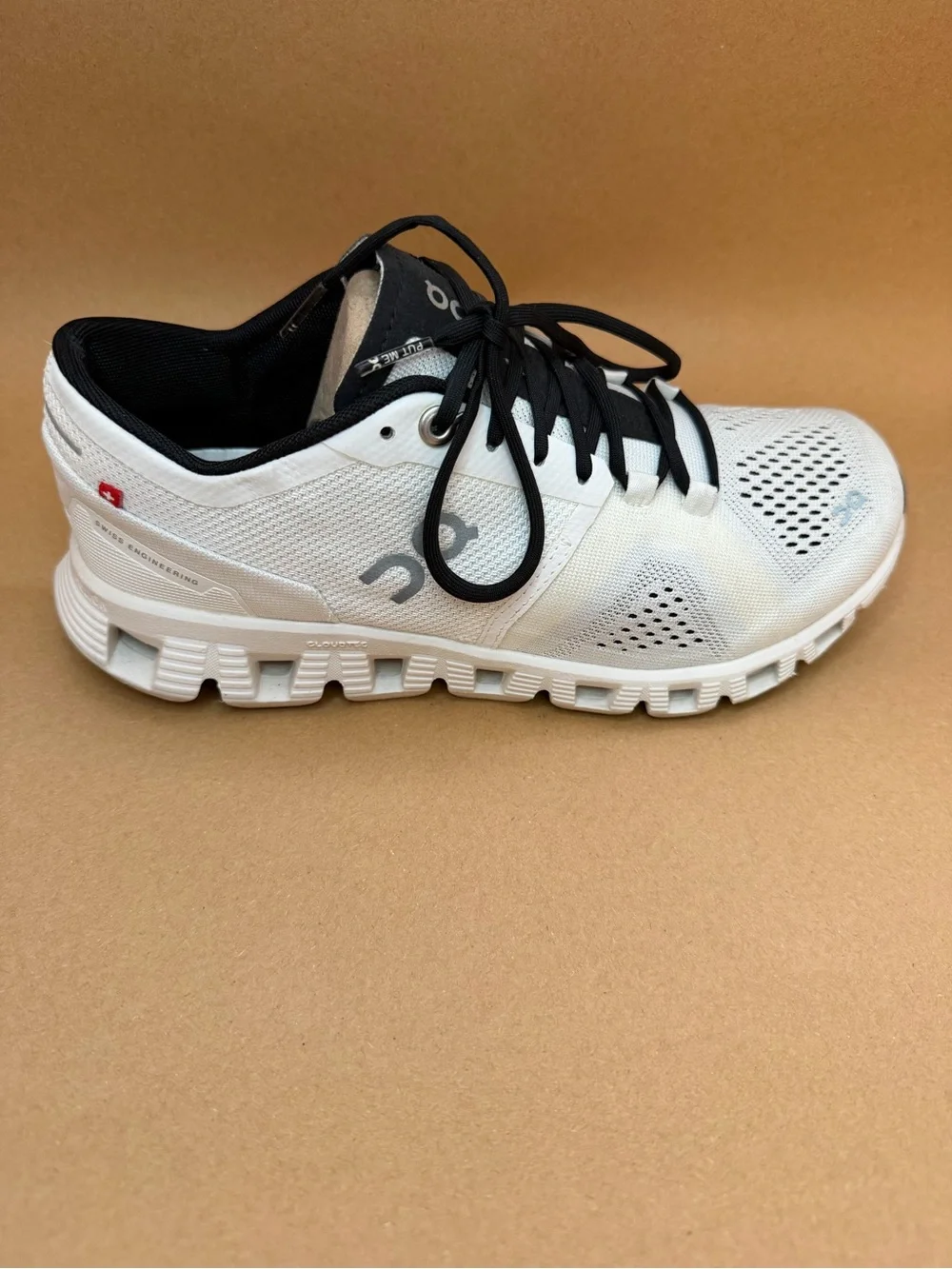 On Cloud X Running Shoes
